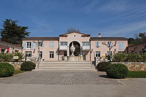 Village de Roquefort-les-Pins