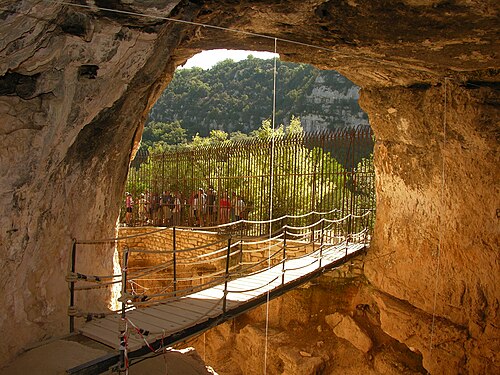 Grotte préhistorique de la Baume Bonne