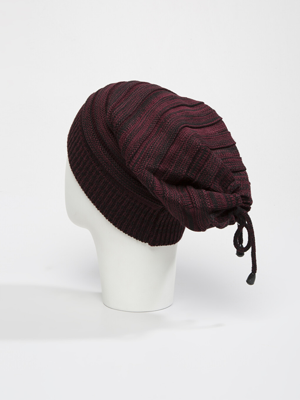 Bonnet Rouge