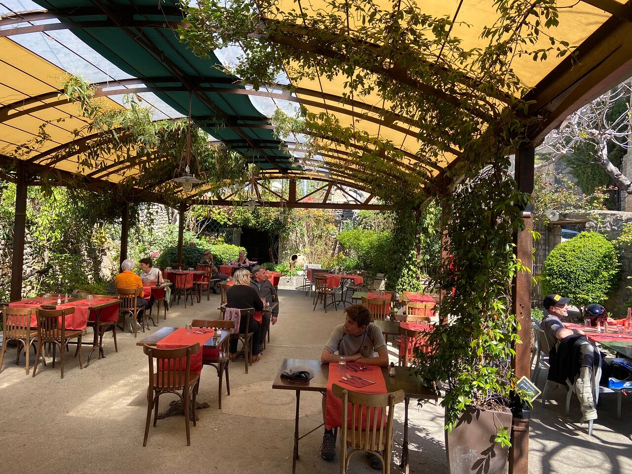 Le Petit Jardin