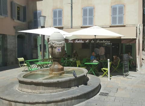 La Table de la Fontaine