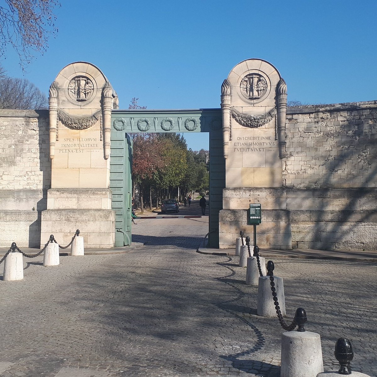 Le Clos Du Père Louis