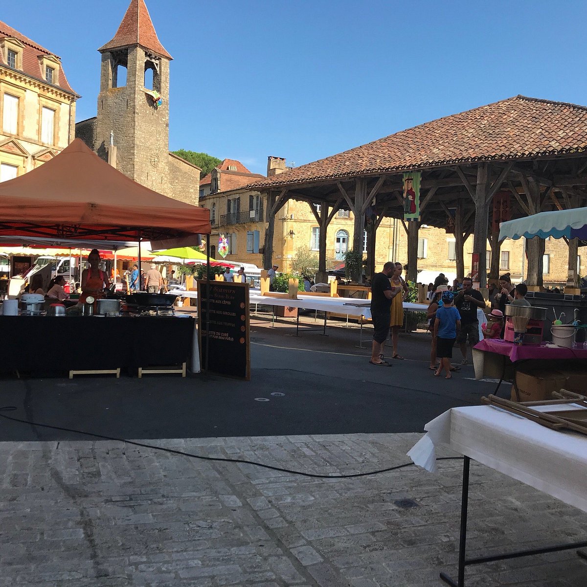 Marché Nocturne