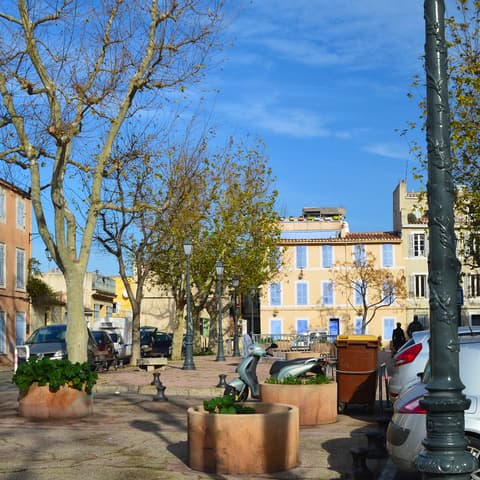 Square des Moulins