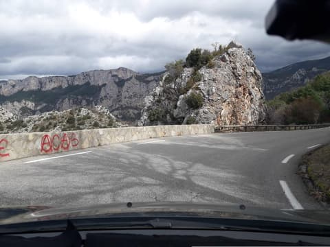 Le Col d'Illoire - site d'escalade