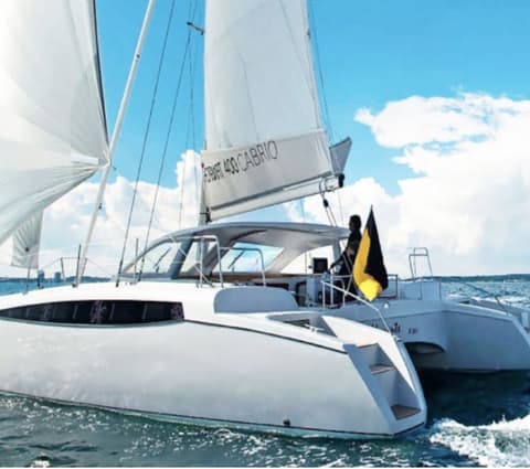 Balade à la voile en catamaran
