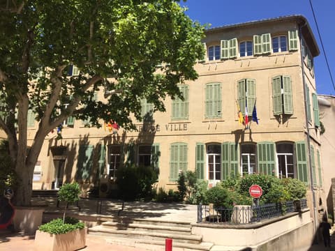 L'hôtel de ville
