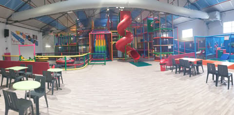 URBAN KIDS - espace récréatif pour enfants