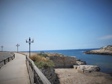 Mer et Pinède - Valapoux