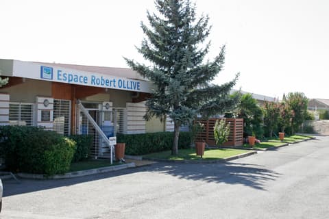 Espace Culturel et Sportif Robert Ollive