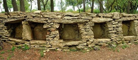 Le mur d'abeilles