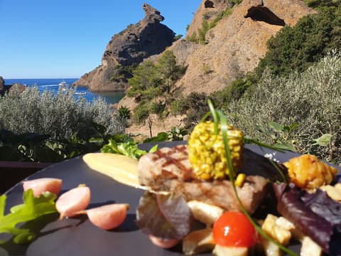 Chez Tania, Calanque de Figuerolles