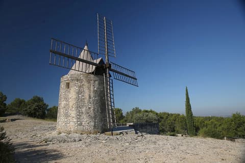 Le Sentier des Moulins d'Alphonse Daudet