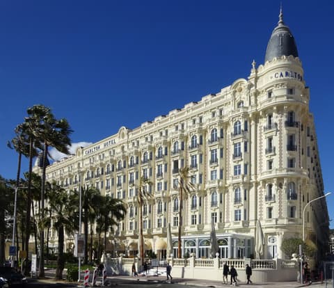 Hôtel Carlton